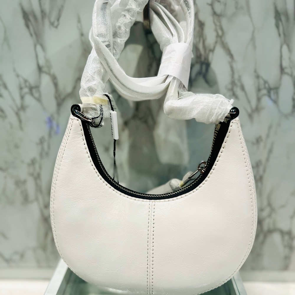 Marc Jacobs Mini Crescent Leather Crossbody Bag NWT - Picture 8 of 12